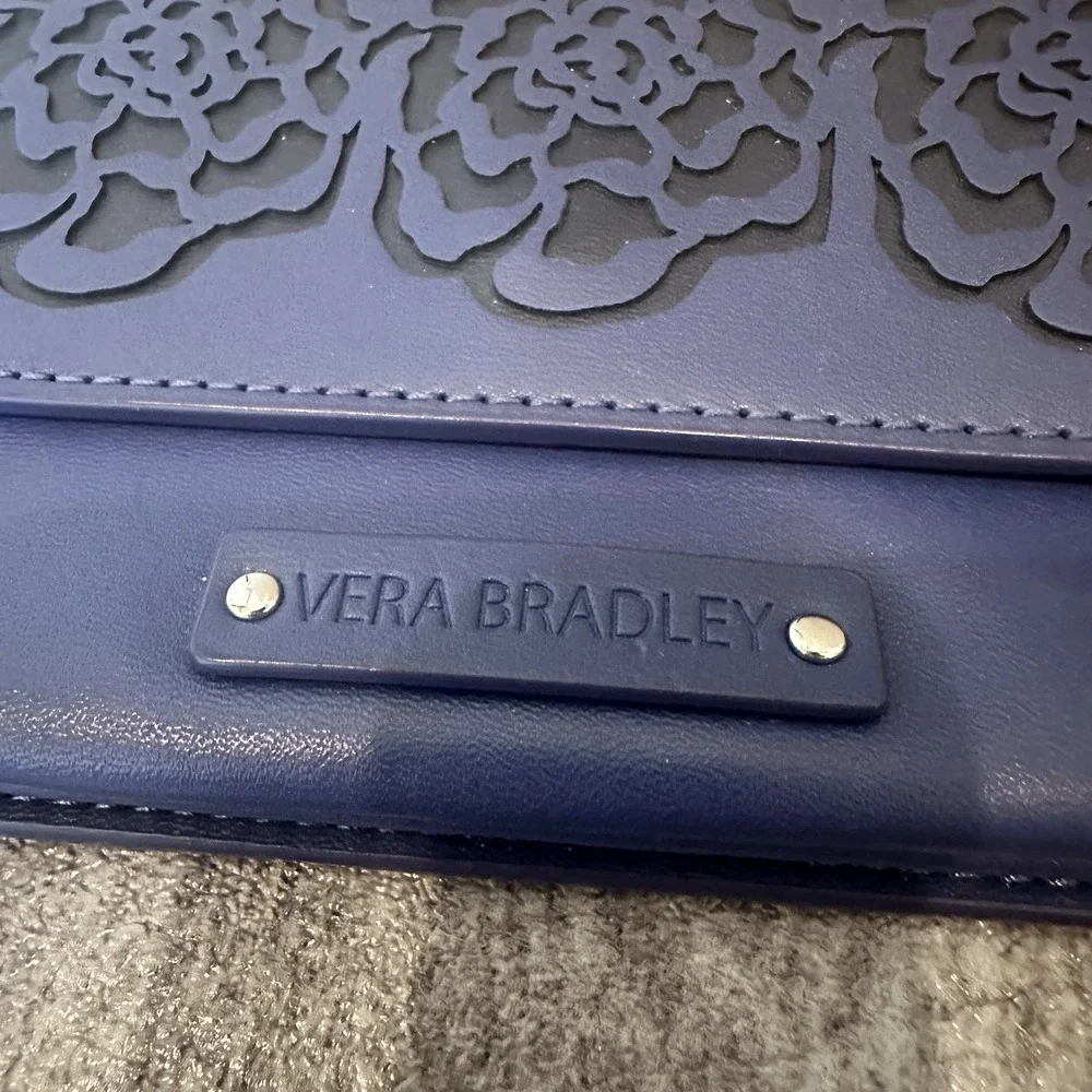 Vera Bradley Laser- Cut Snap & Zip Case Wallet in Navy Katalina Lace